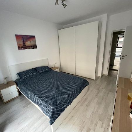 Pearl Luxury Apartment Near Presidential Palace Букурещ Екстериор снимка