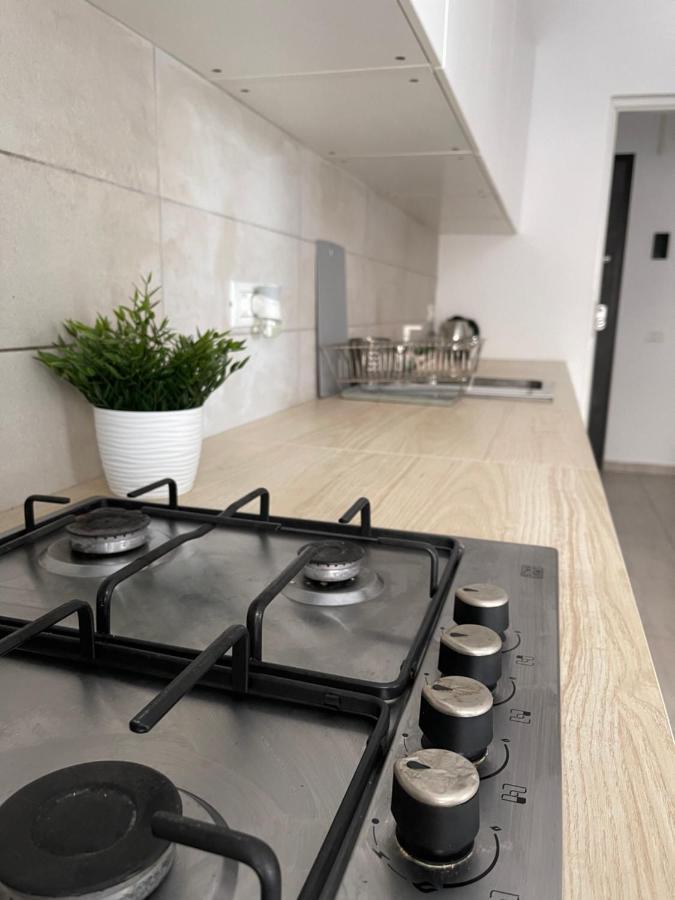 Pearl Luxury Apartment Near Presidential Palace Букурещ Екстериор снимка